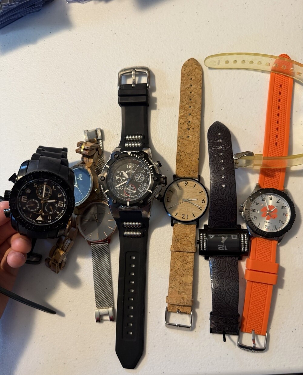Men’s Watches Invicta & More